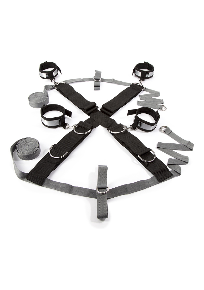Keep Still Over The Bed Cross Restraint - Black afbeelding